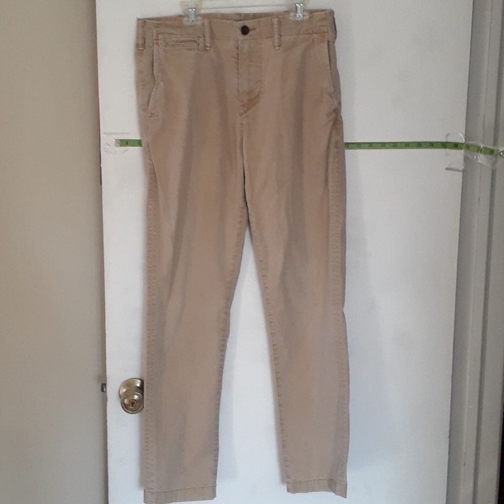 American Eagle pants mens 30 x 32 khaki beige tan chino casual Next Level Flex